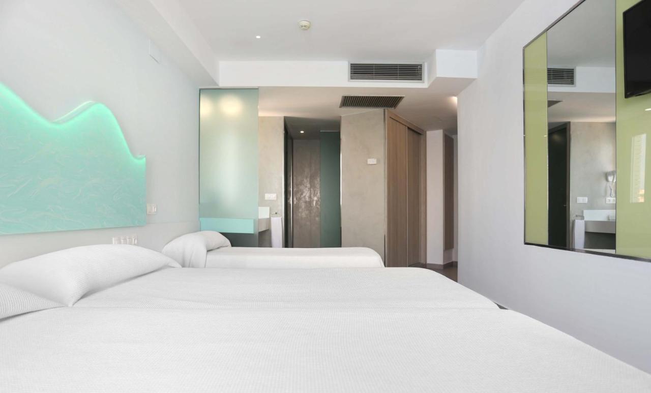 Hotel Benikaktus 3*